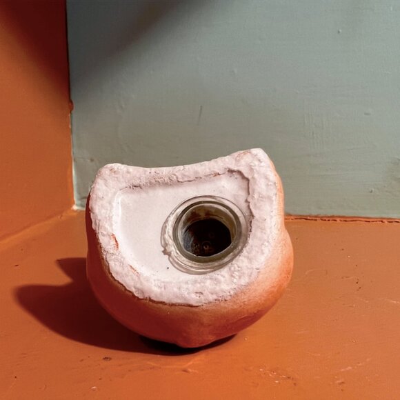 Nesting Snuggling Sleepy Pigs Salt And Pepper Shakers | Vintage Hand Painted - Picture 10 of 15